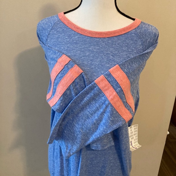 LuLaroe Randy. NWT - Picture 2 of 4